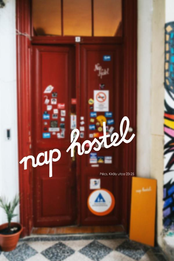 Nap Hostel ペーチ エクステリア 写真
