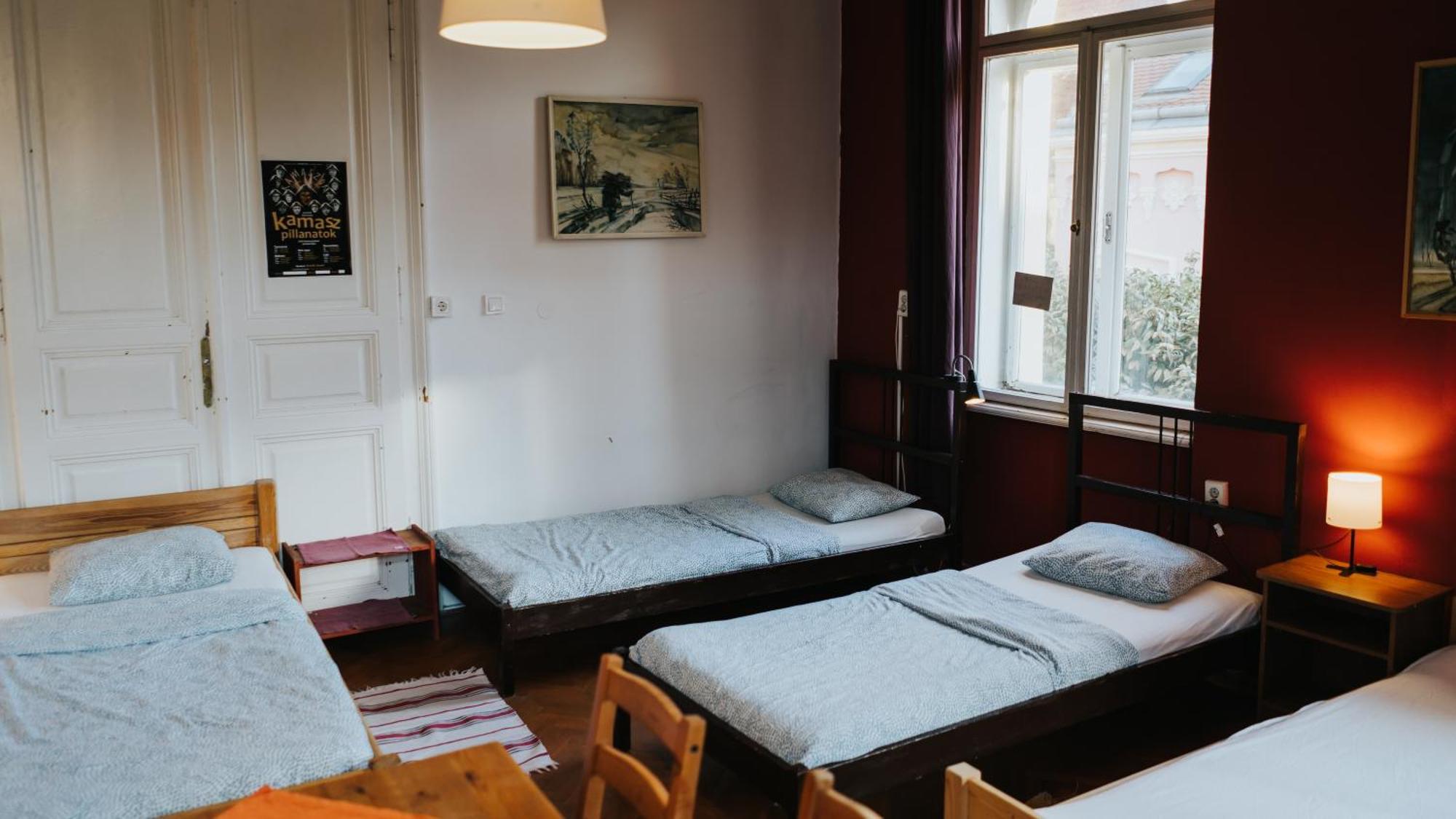 Nap Hostel ペーチ エクステリア 写真